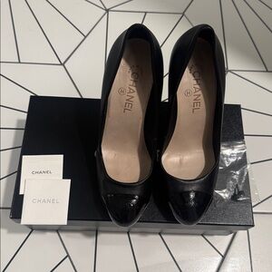 Chanel shoes size 9.5 black